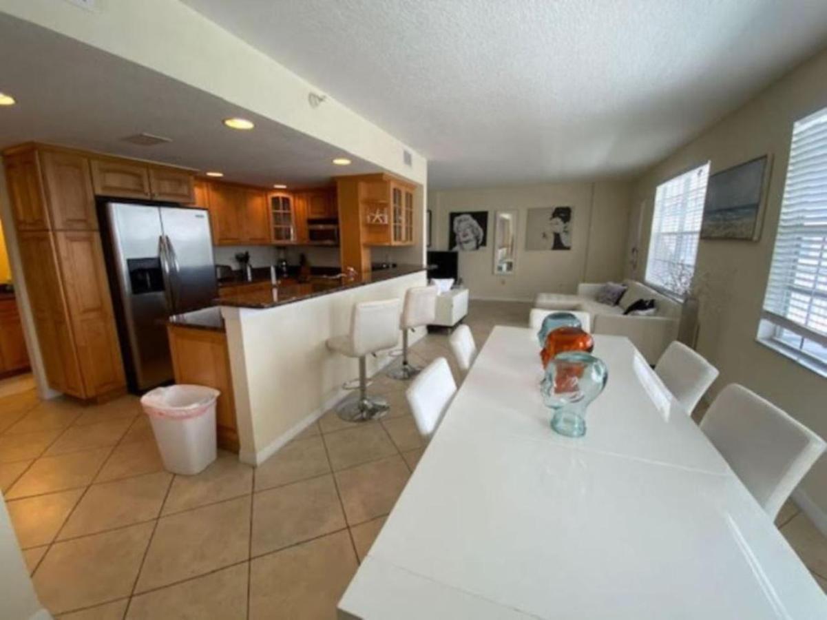 Oceanview Large Dream Condo With 2Bd/2B In Clearwater Beach Exteriér fotografie